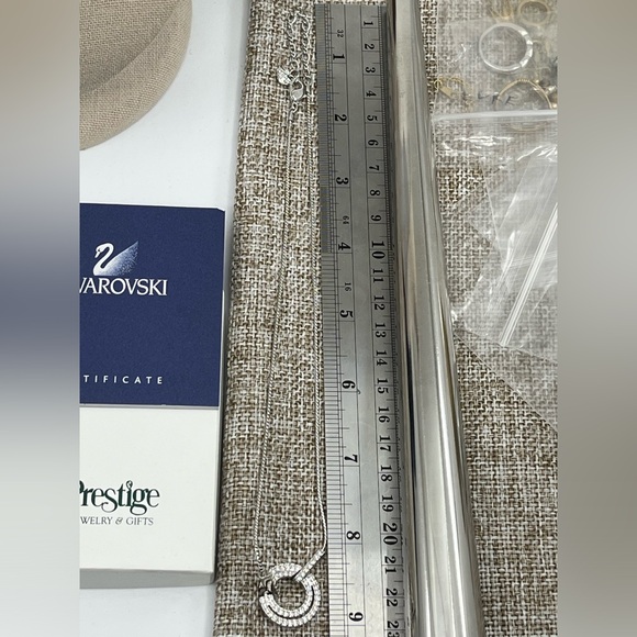 Genuine Vintage Swarovski 14-16” Adjustable Necklace with Original Box - Picture 13 of 13